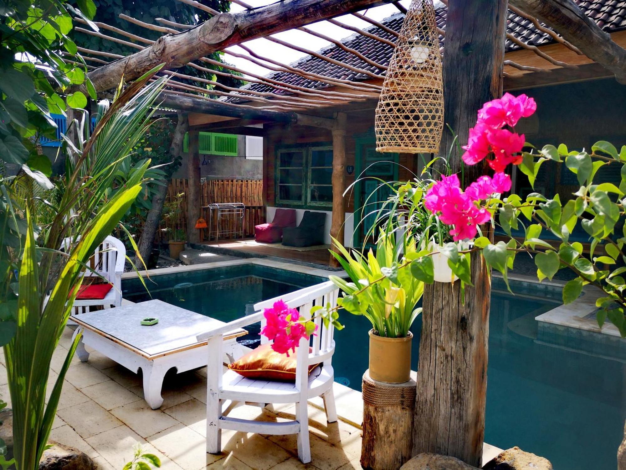 Villa La Vida Gili Trawangan Exterior photo