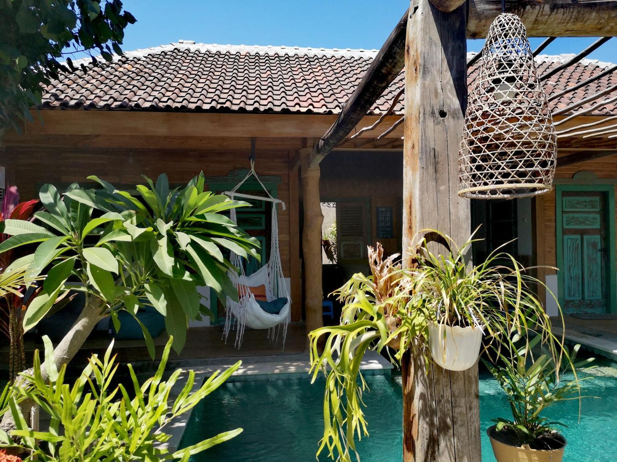 Villa La Vida Gili Trawangan Exterior photo