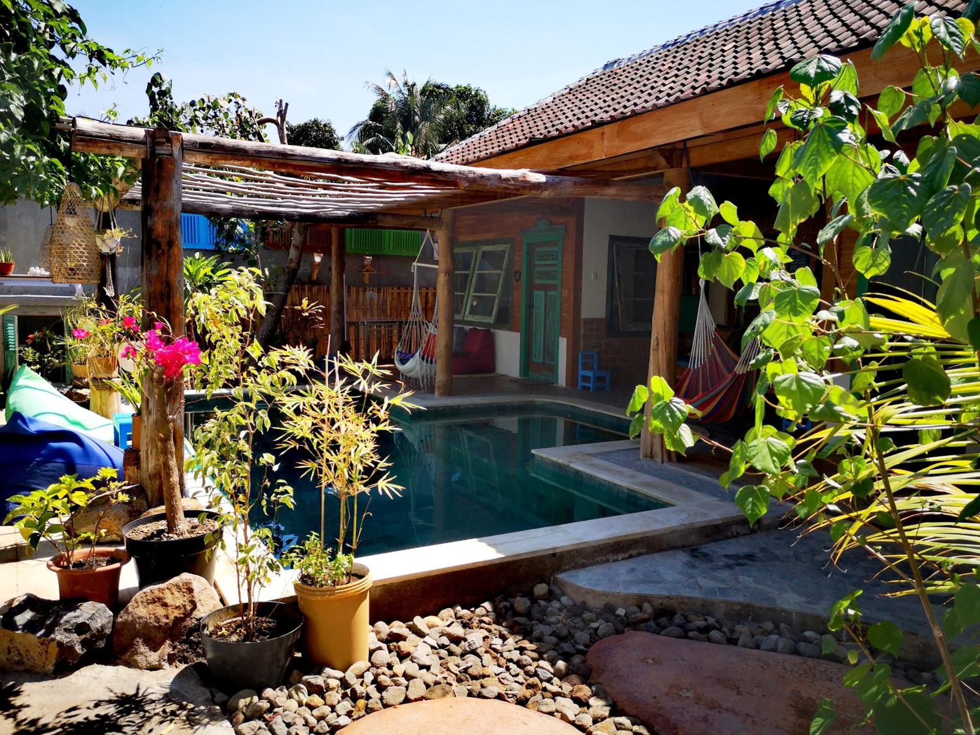Villa La Vida Gili Trawangan Exterior photo