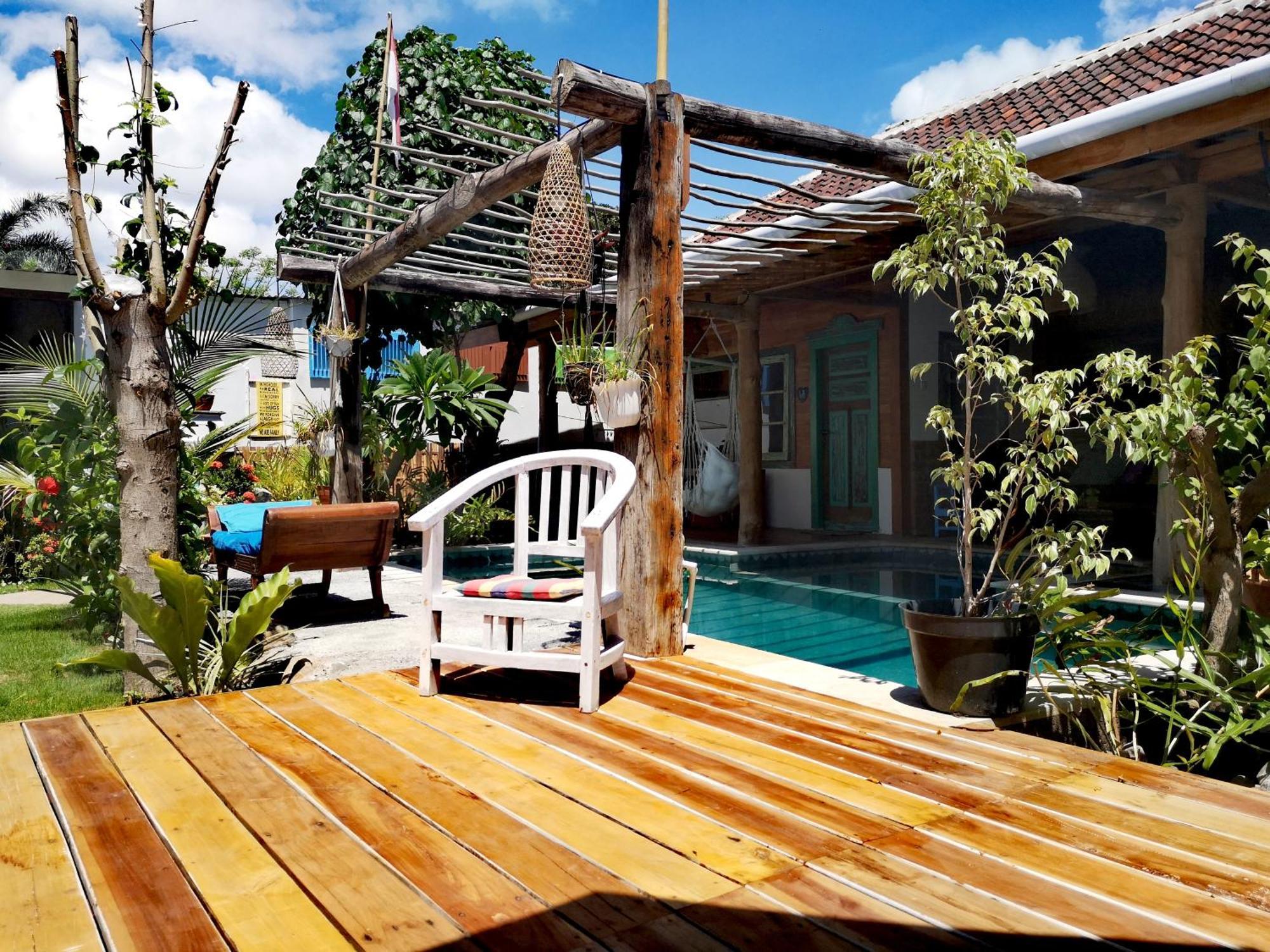 Villa La Vida Gili Trawangan Exterior photo