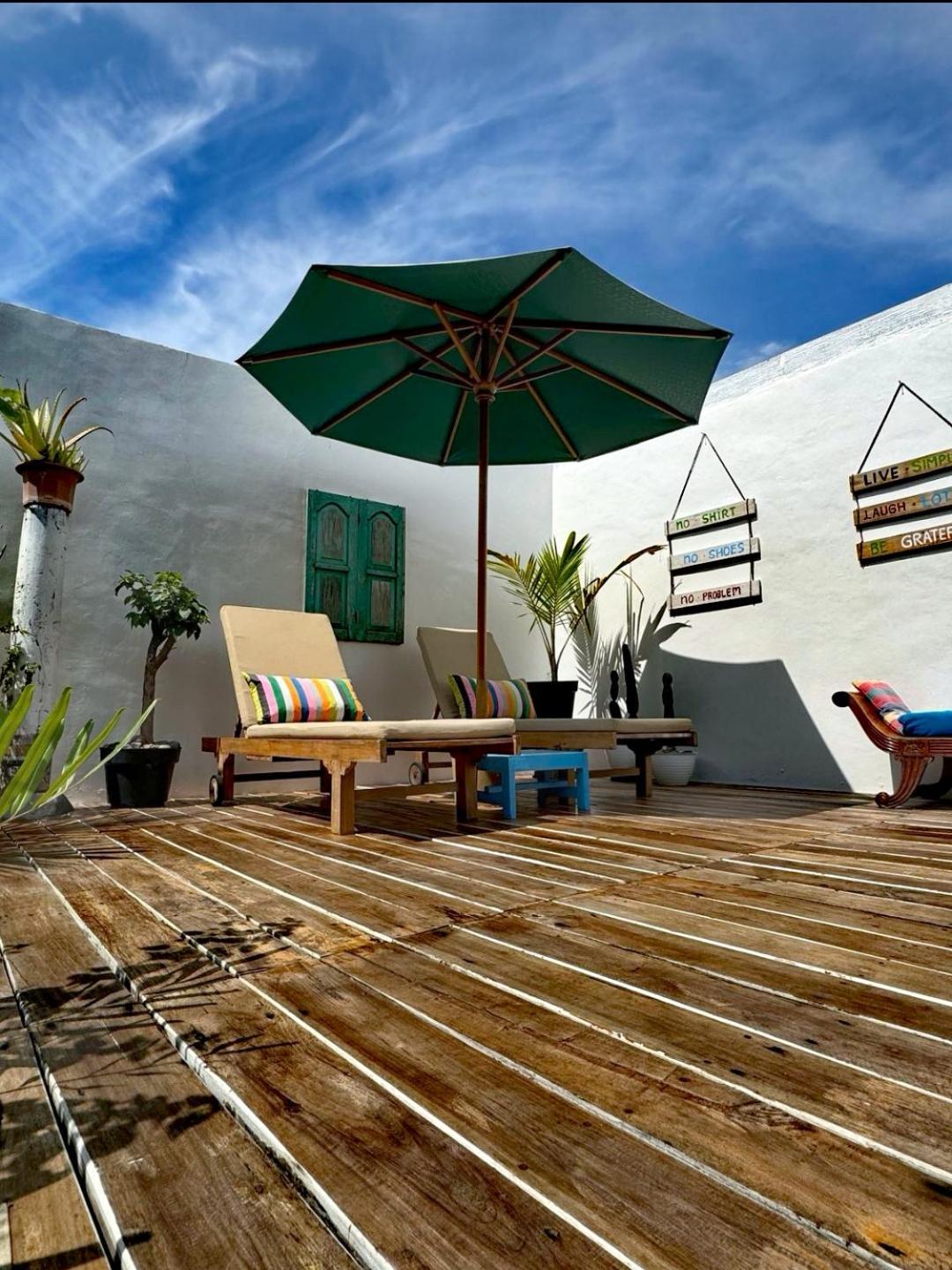 Villa La Vida Gili Trawangan Exterior photo