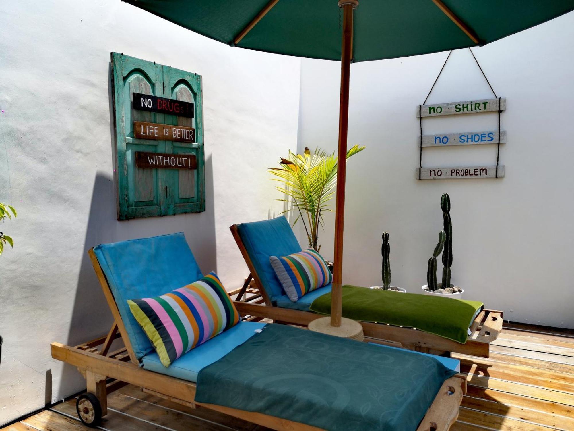 Villa La Vida Gili Trawangan Exterior photo